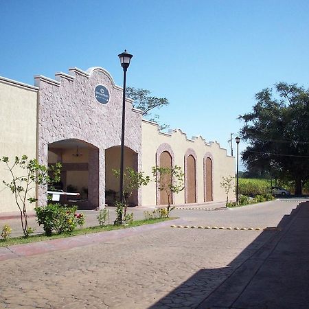 Quinta Las Fuentes Motel Colima Exterior foto